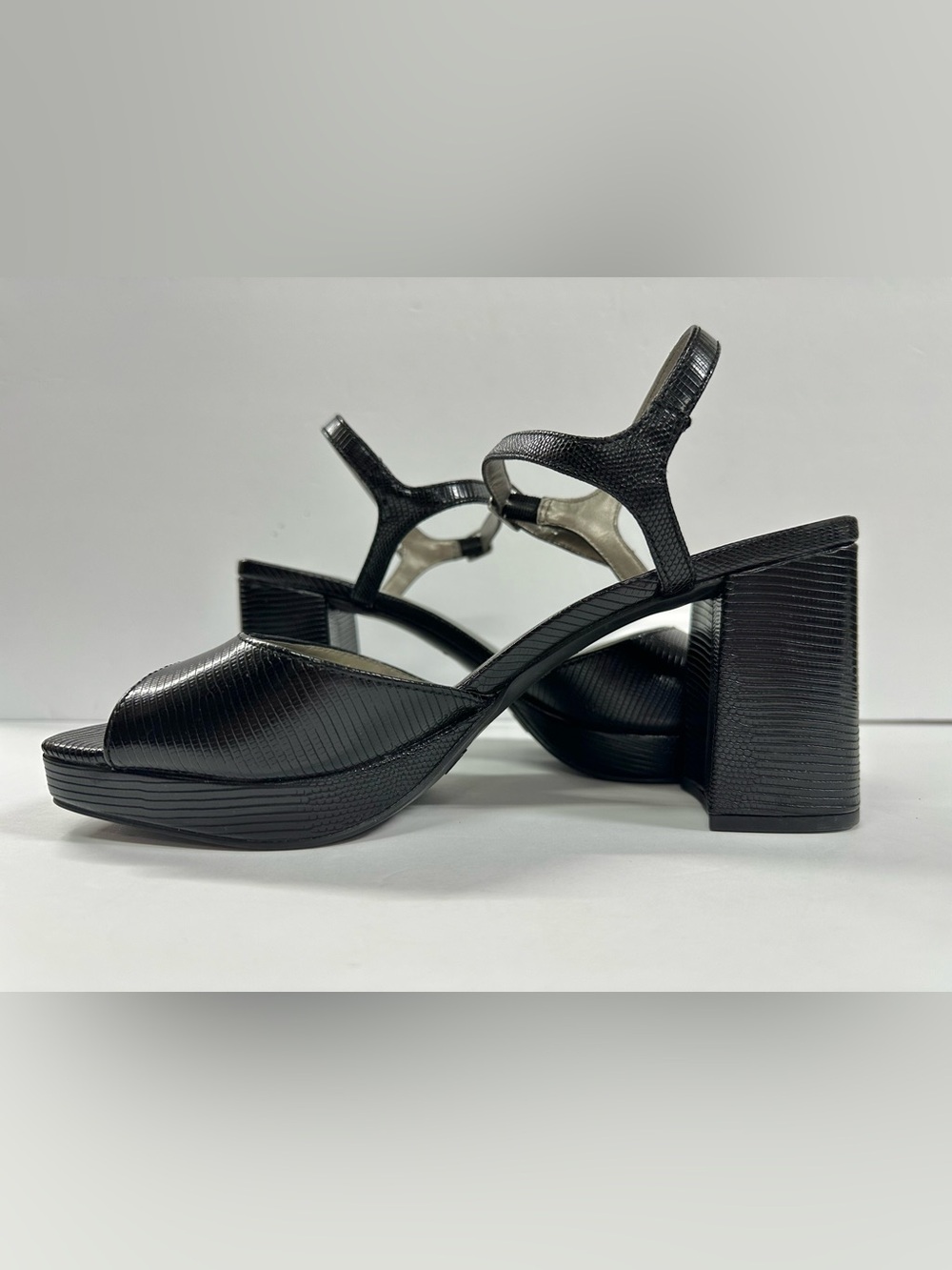 Worthington Black Lizard Embossed Chunky Platform Block Heel Sandals 8.5M